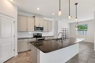15127 Las Olas Pl, Bradenton, FL 34212 - Photo 11