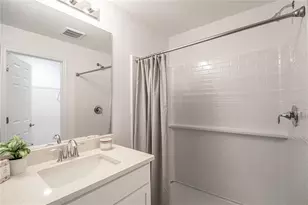 364 Lindon St, Port Charlotte, FL 33954 - Photo 5