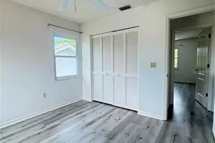 6077 Marella Dr, Sarasota, FL 34243 - Photo 25