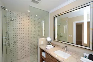 915 Seaside Dr, Sarasota, FL 34242 - Photo 21