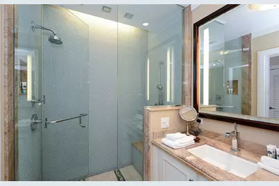 915 Seaside Drive #613, Weeks 32-33, Sarasota, FL 34242 - Photo 19