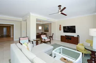 915 Seaside Dr, Sarasota, FL 34242 - Photo 7