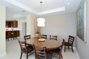 915 Seaside Dr, Sarasota, FL 34242 - Photo 11