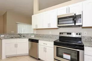29251 Crossland Dr, Wesley Chapel, FL 33543 - Photo 3