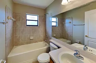 29251 Crossland Dr, Wesley Chapel, FL 33543 - Photo 13