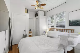 2442 Novus St, Sarasota, FL 34237 - Photo 19