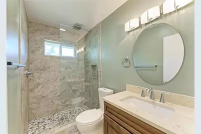 1300 Loma Linda Court, Sarasota, FL 34239 - Photo 31