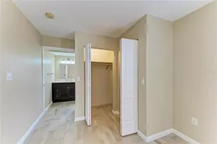 1300 Loma Linda Ct, Sarasota, FL 34239 - Photo 29