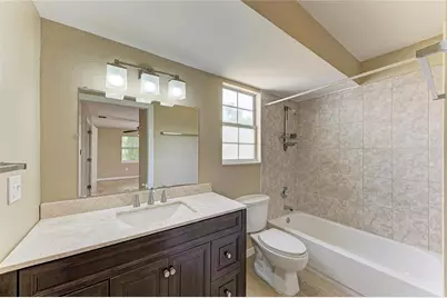 1300 Loma Linda Court, Sarasota, FL 34239 - Photo 31