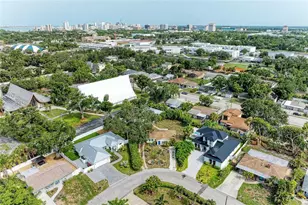 1300 Loma Linda Ct, Sarasota, FL 34239 - Photo 47