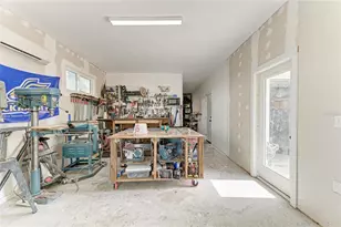 1300 Loma Linda Ct, Sarasota, FL 34239 - Photo 41