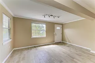 1300 Loma Linda Ct, Sarasota, FL 34239 - Photo 7