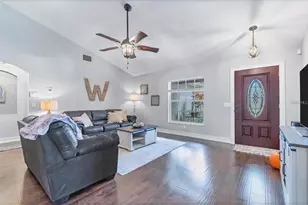4624 73rd St E, Bradenton, FL 34203 - Photo 3