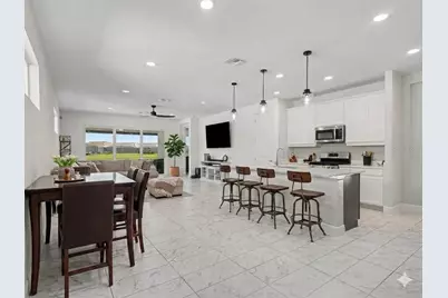 8144 Sternway Road, Sarasota, FL 34240 - Photo 11