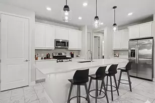 8144 Sternway Rd, Sarasota, FL 34240 - Photo 5