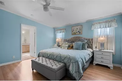 8433 Regal Way, Palmetto, FL 34221 - Photo 15