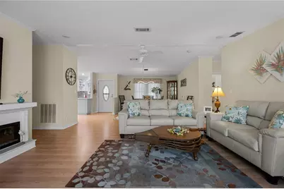 8433 Regal Way, Palmetto, FL 34221 - Photo 11