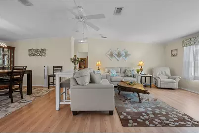 8433 Regal Way, Palmetto, FL 34221 - Photo 9