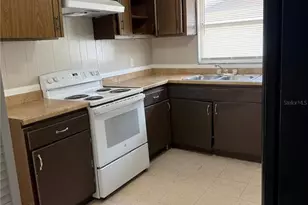 1012 57th Ave Dr E, Bradenton, FL 34203 - Photo 5