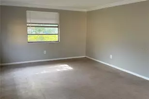 1012 57th Ave Dr E, Bradenton, FL 34203 - Photo 9