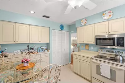 4562 Forest Wood Trail #15, Sarasota, FL 34241 - Photo 13