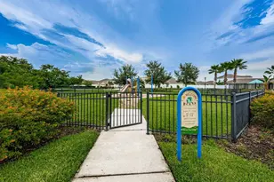 1921 Hawks View Dr, Ruskin, FL 33570 - Photo 57