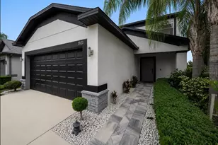 1921 Hawks View Dr, Ruskin, FL 33570 - Photo 3
