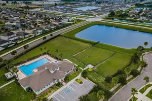 1921 Hawks View Dr, Ruskin, FL 33570 - Photo 65