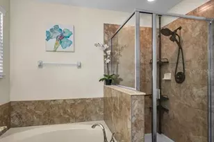 1921 Hawks View Dr, Ruskin, FL 33570 - Photo 25