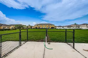 1921 Hawks View Dr, Ruskin, FL 33570 - Photo 55