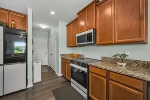 1921 Hawks View Dr, Ruskin, FL 33570 - Photo 17
