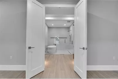 70 Avenida Veneccia #304, Sarasota, FL 34242 - Photo 21