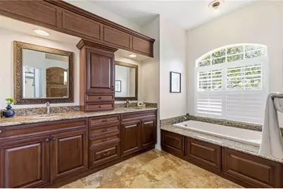 4742 Old Farm Road, Sarasota, FL 34233 - Photo 39