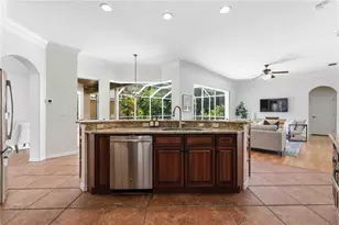 4742 Old Farm Rd, Sarasota, FL 34233 - Photo 13