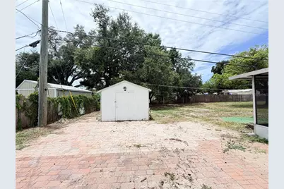 3842 Hawkeye Circle, Sarasota, FL 34232 - Photo 15
