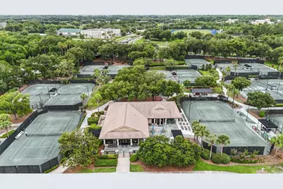7622 Desert Inn Way, Bradenton, FL 34202 - Photo 47