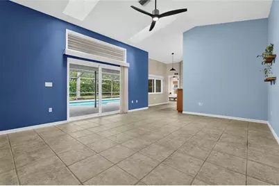 4407 Diamond Circle N, Sarasota, FL 34233 - Photo 21