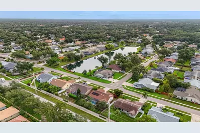 4407 Diamond Circle N, Sarasota, FL 34233 - Photo 69