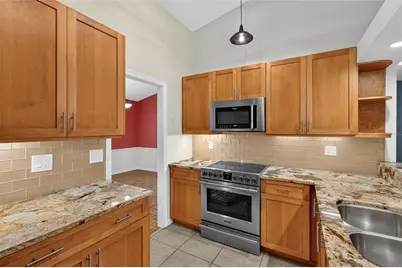 4407 Diamond Circle N, Sarasota, FL 34233 - Photo 27