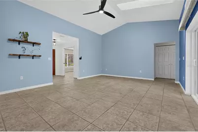 4407 Diamond Circle N, Sarasota, FL 34233 - Photo 23