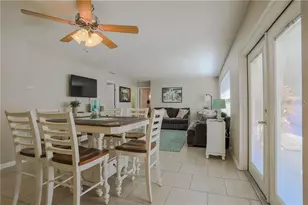 2907 Hyde Park St, Sarasota, FL 34239 - Photo 3