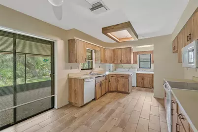 213 Whispering Oaks Court, Sarasota, FL 34232 - Photo 13