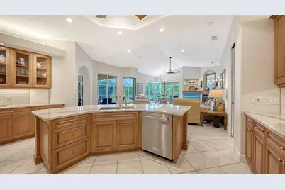 8923 Bloomfield Boulevard, Sarasota, FL 34238 - Photo 17
