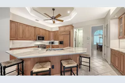 8923 Bloomfield Boulevard, Sarasota, FL 34238 - Photo 19