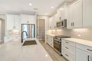 8063 Anthirium Loop, Sarasota, FL 34240 - Photo 11