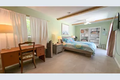 2215 Alvarado Lane, Sarasota, FL 34231 - Photo 15