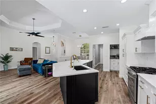 15410 21st Ave E, Bradenton, FL 34212 - Photo 5