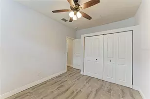 1712 4th St W, Palmetto, FL 34221 - Photo 45
