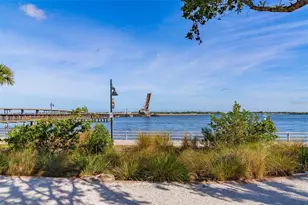 1712 4th St W, Palmetto, FL 34221 - Photo 85