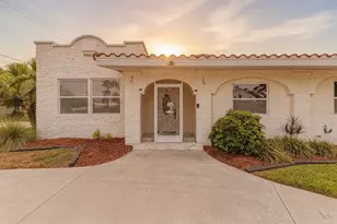 1712 4th St W, Palmetto, FL 34221 - Photo 9